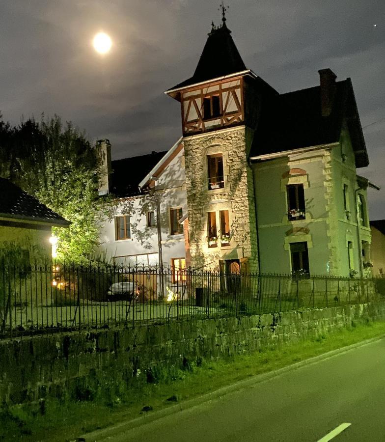 Aile Du Chateau 6 Personnes Lebetain Eksteriør bilde